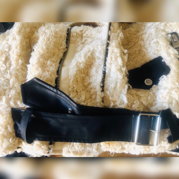 NWOT RARE UNIF Moto Jacket Faux Fur & Leather - Picture 6 of 8